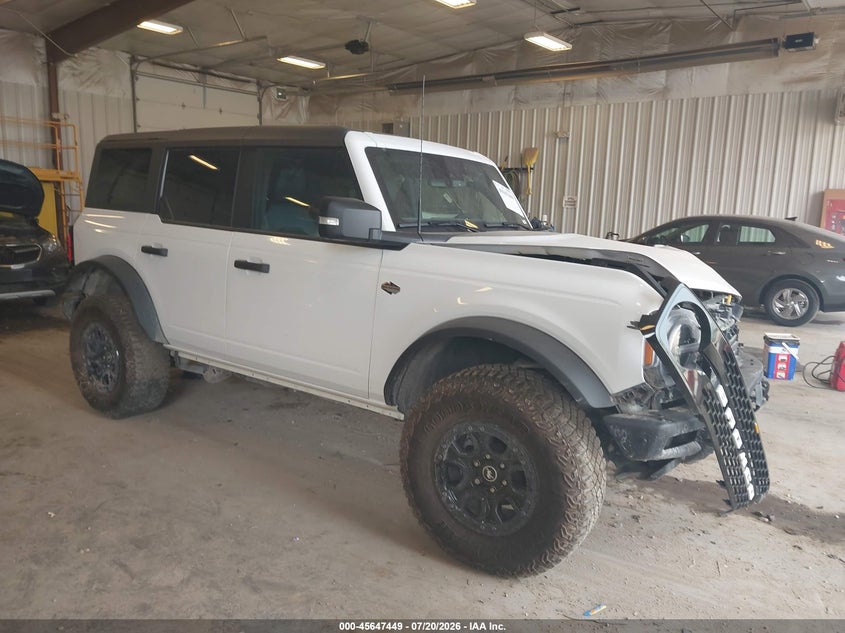 2024 FORD BRONCO auction photo 1