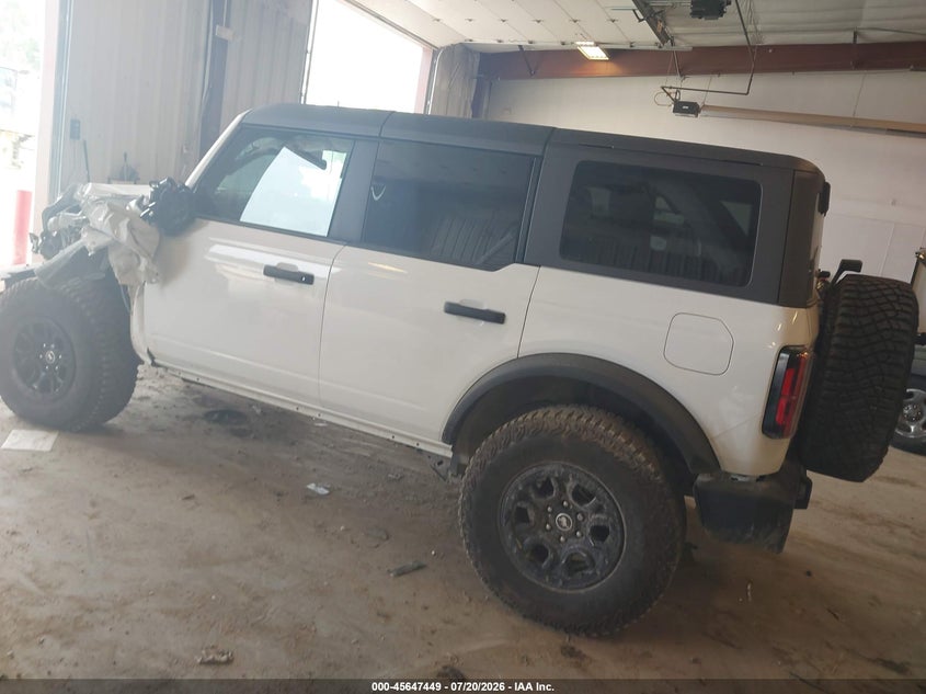 2024 FORD BRONCO auction photo 3