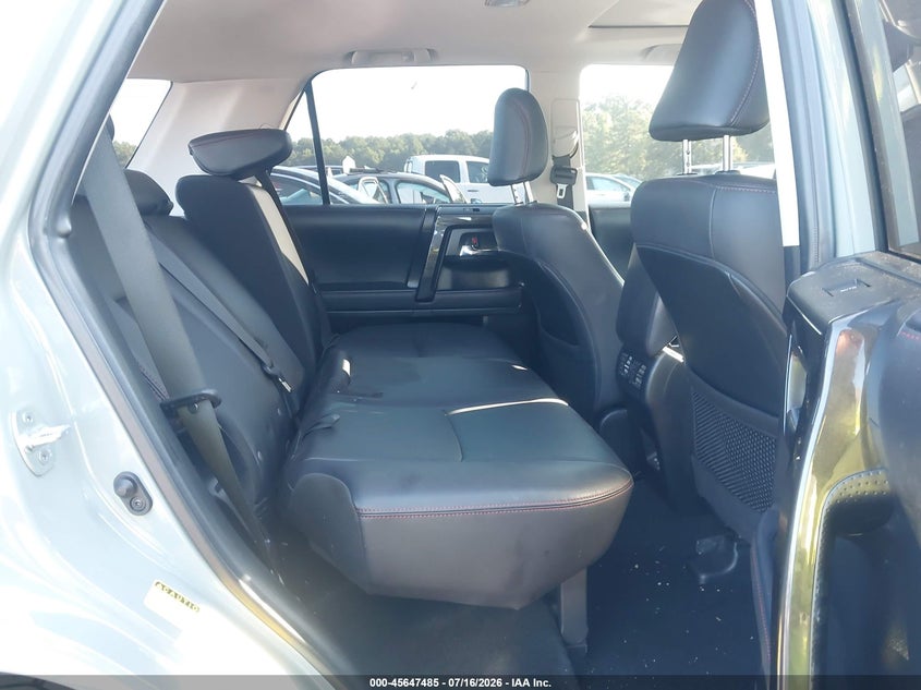 2023 TOYOTA 4RUNNER auction photo 8