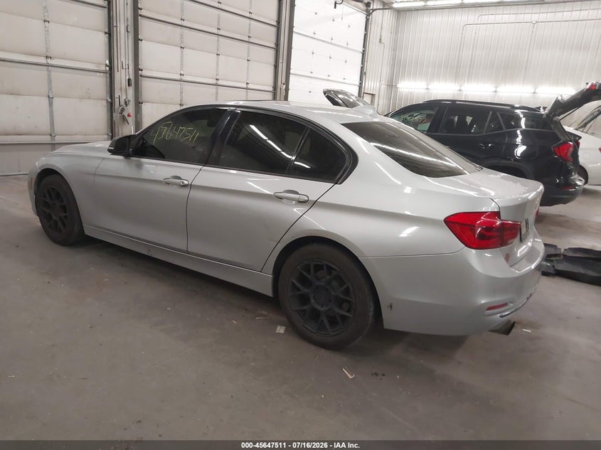 Vin: wba8e3g51gnt80340, lot: 46146066, bmw 328i xdrive 20163