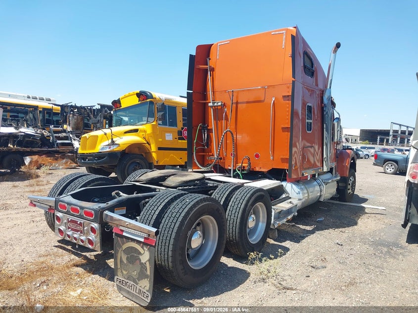2016 FREIGHTLINER CONVENTIONAL auction photo 4