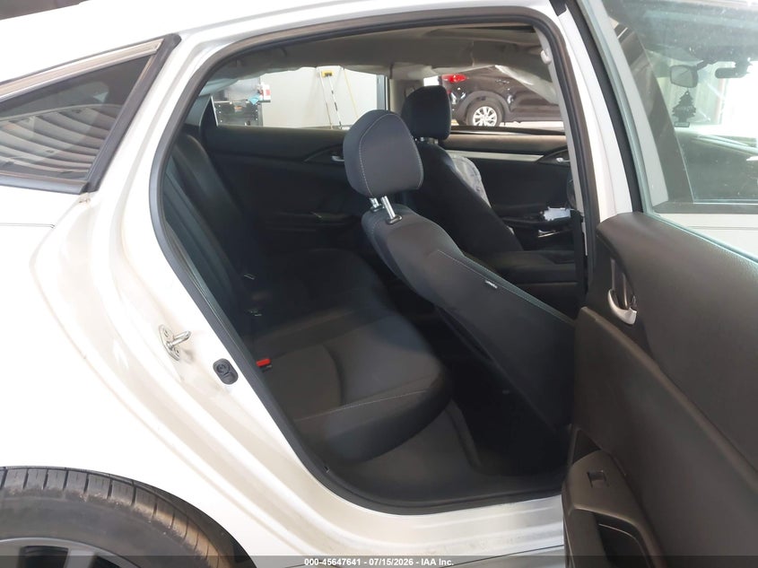 2019 HONDA CIVIC auction photo 8