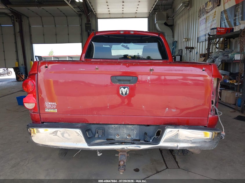 2007 Dodge Ram 1500 Slt/Trx4 Off Road/Sport VIN: 1D7HU18P77S257708 Lot: 45647664