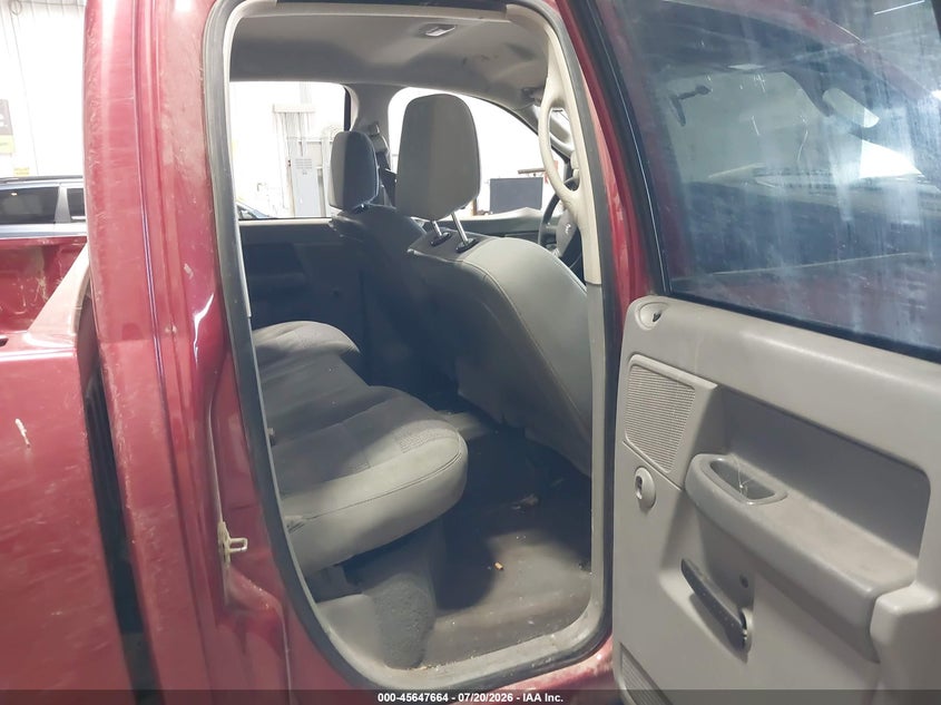 2007 Dodge Ram 1500 Slt/Trx4 Off Road/Sport VIN: 1D7HU18P77S257708 Lot: 45647664