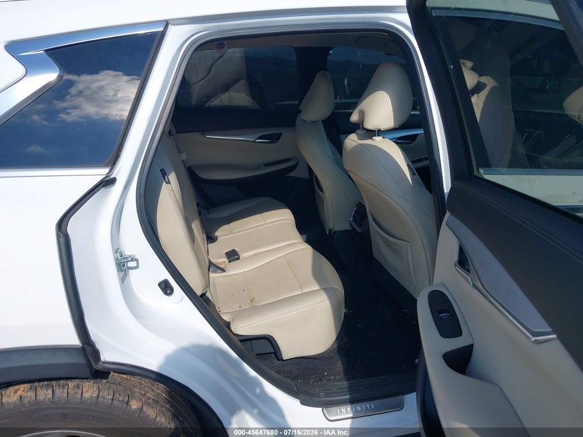 2021 INFINITI QX50 auction photo 8