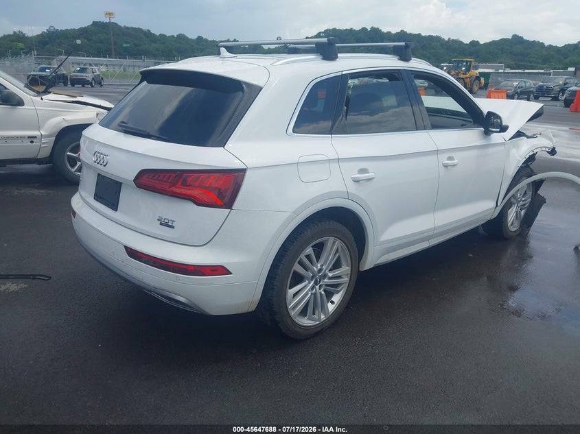 Vin: wa1bnafy7j2059981, lot: 46146243, audi q5 2.0t premium/2.0t tech premium 20184