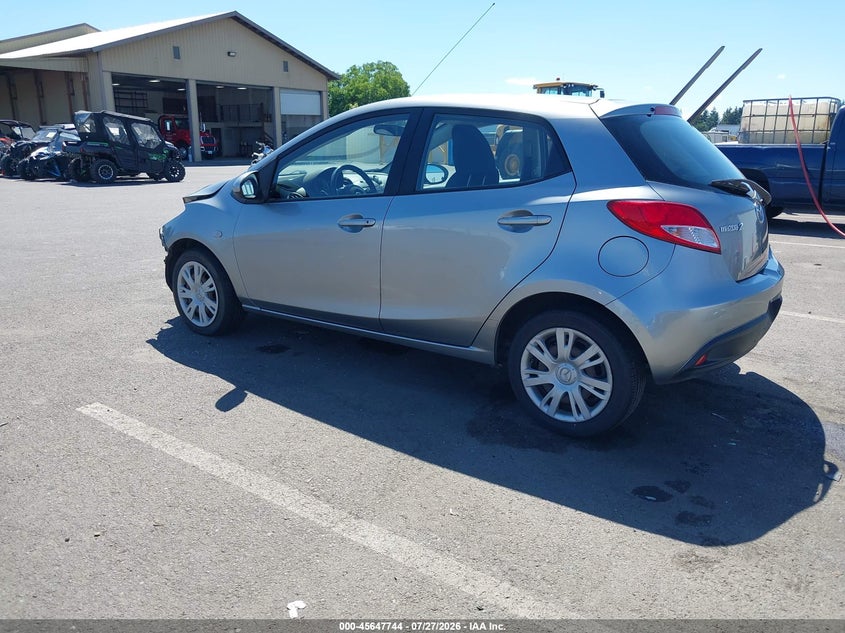 Vin: jm1de1kz3e0177976, lot: 46146299, mazda mazda2 sport 20143