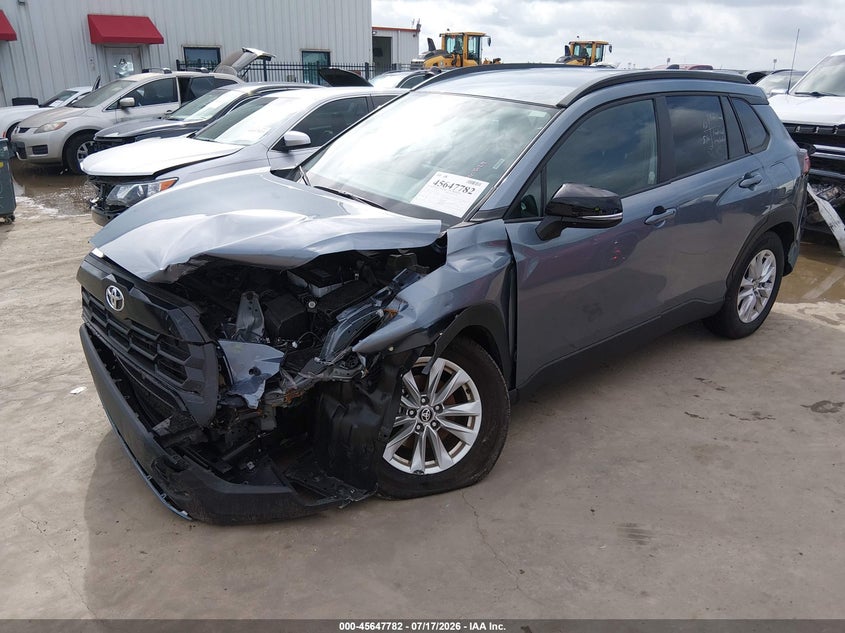 2026 TOYOTA COROLLA CROSS auction photo 2
