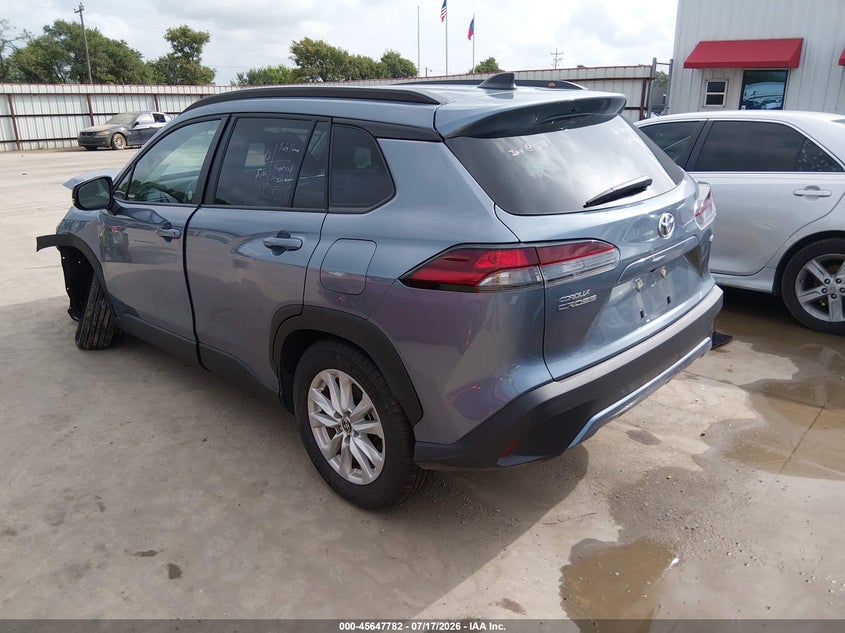2026 TOYOTA COROLLA CROSS auction photo 3