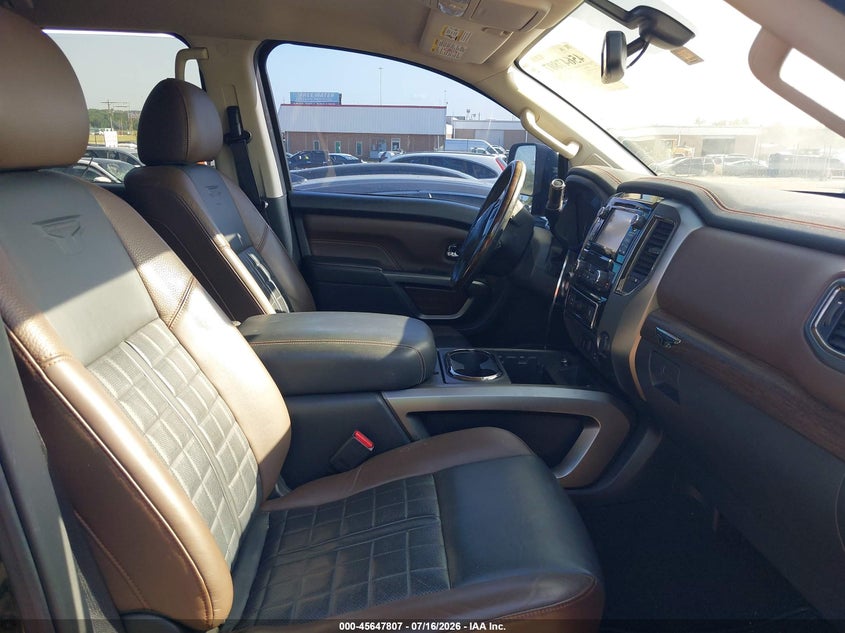2016 NISSAN TITAN XD auction photo 5