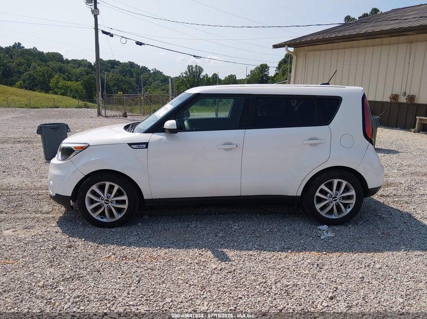 2019 Kia Soul + VIN: KNDJP3A5XK7920028 Lot: 45647834