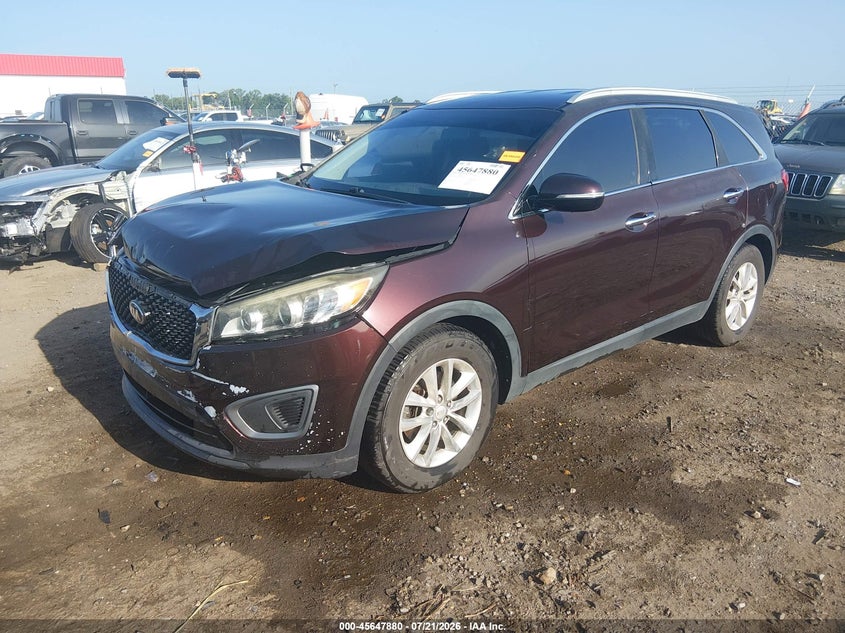 2016 KIA SORENTO auction photo 2