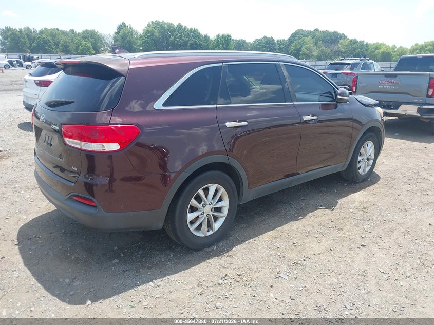 2016 KIA SORENTO auction photo 4