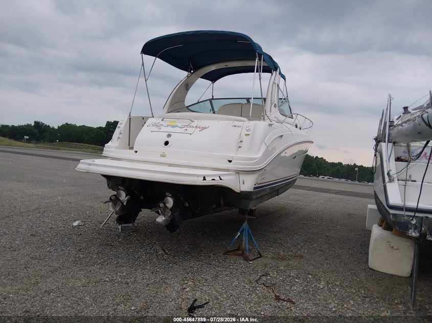 2003 SEA RAY 33' auction photo 4