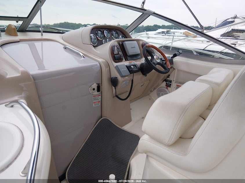 2003 SEA RAY 33' auction photo 5