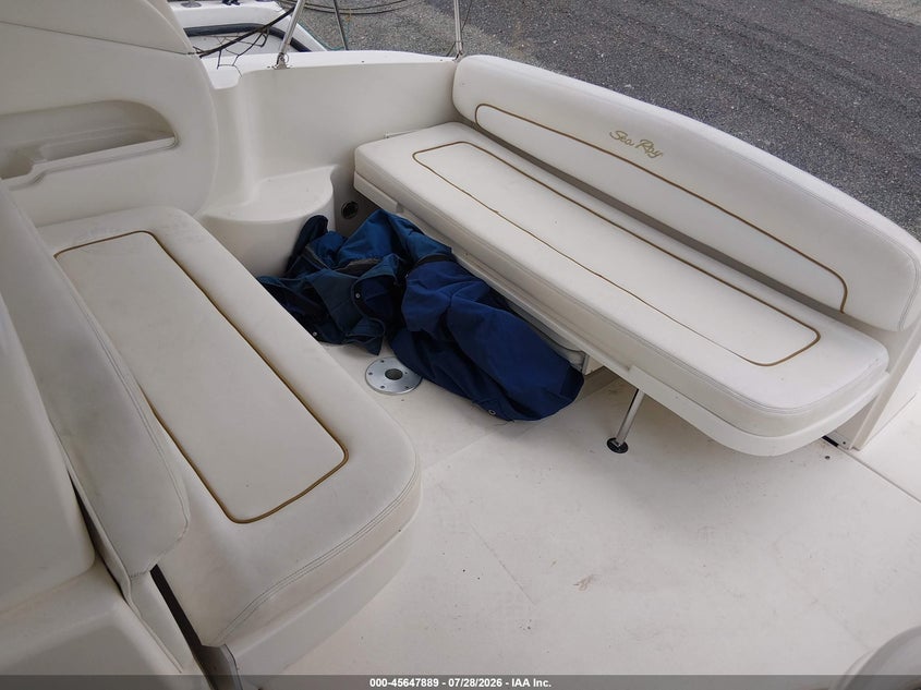 2003 SEA RAY 33' auction photo 8