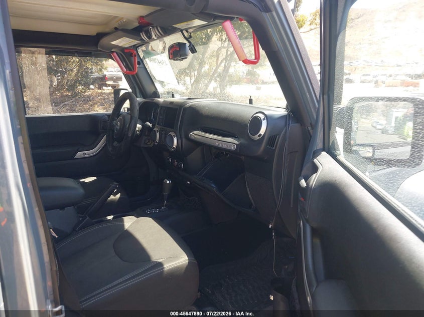 2014 JEEP WRANGLER UNLIMITED auction photo 5