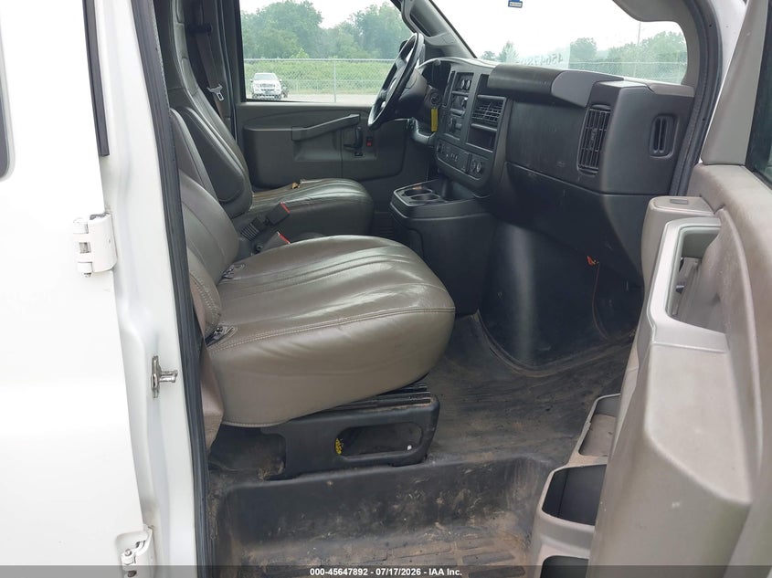 2020 CHEVROLET EXPRESS PASSENGER auction photo 5