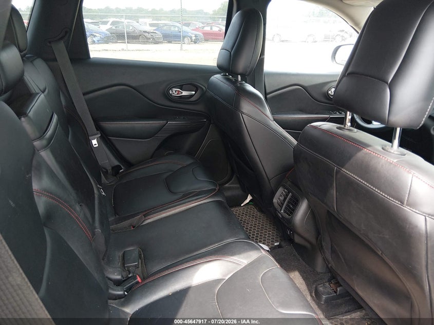 2014 JEEP CHEROKEE auction photo 8