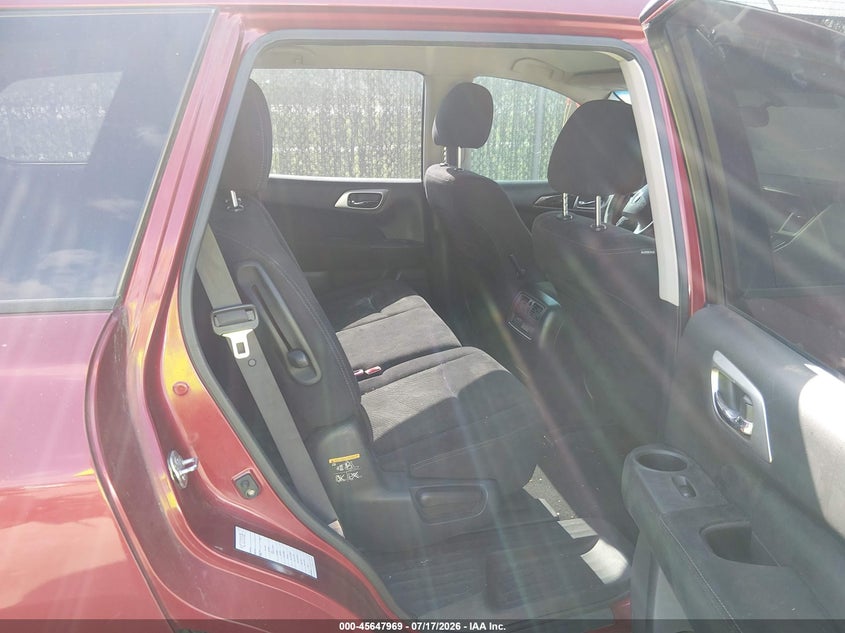 AtlanticExpress - Nissan Pathfinder