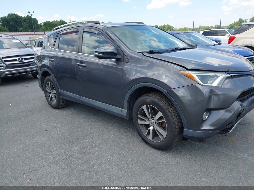 2016 TOYOTA RAV4 XLE