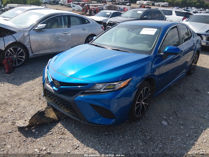 2020 TOYOTA CAMRY auction photo 2