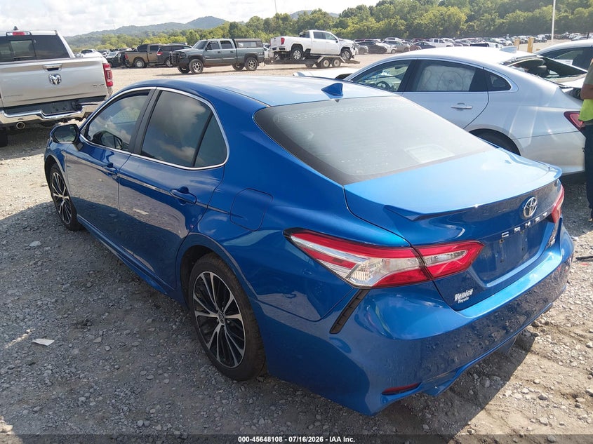 2020 TOYOTA CAMRY auction photo 3