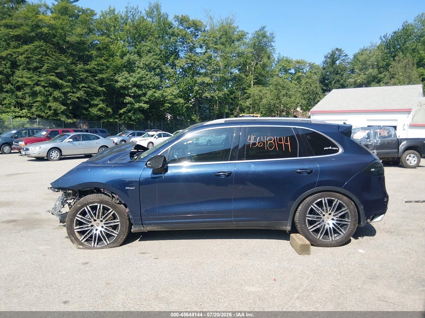 2014 Porsche Cayenne Diesel/Diesel Platinum Edition VIN: WP1AF2A28ELA33055 Lot: 45648144