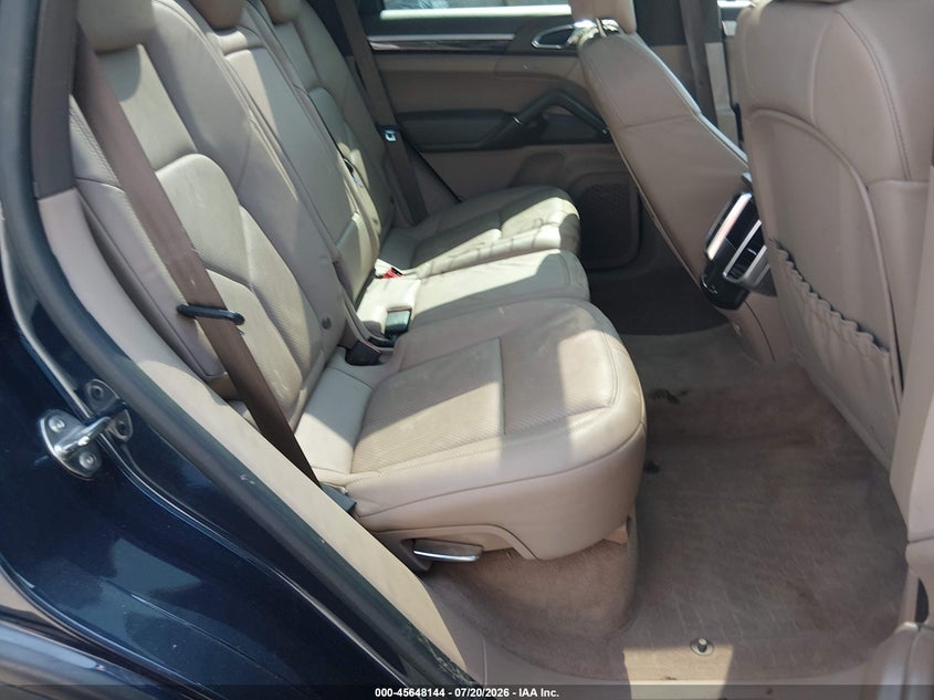 2014 Porsche Cayenne Diesel/Diesel Platinum Edition VIN: WP1AF2A28ELA33055 Lot: 45648144