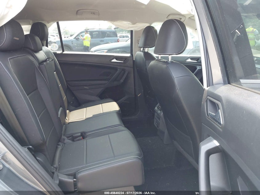 2021 Volkswagen Tiguan 2.0T Se/2.0T Se R-Line Black/2.0T Sel VIN: 3VV2B7AX8MM009590 Lot: 45648224