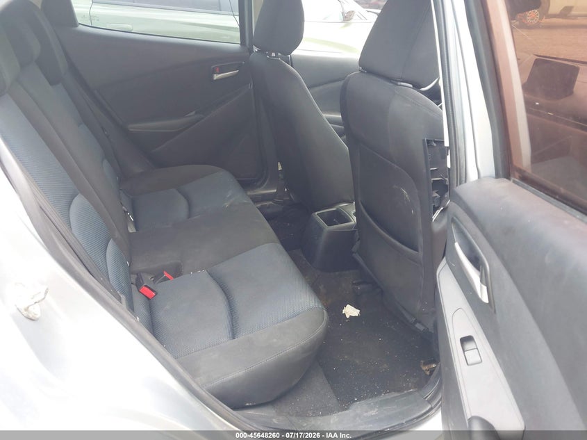 2020 Toyota Yaris Le VIN: 3MYDLBYV1LY708421 Lot: 45648260