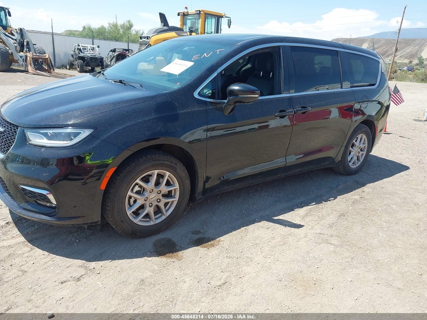 2C4RC1BGXSR510069 2025 Chrysler Pacifica Select photo 1