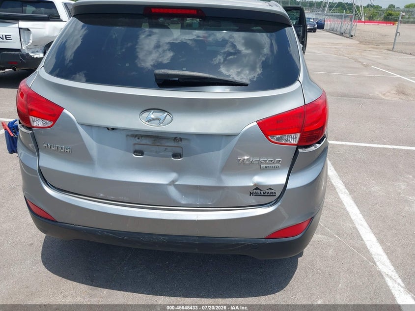 2010 Hyundai Tucson Limited VIN: KM8JU3AC4AU038548 Lot: 45648433