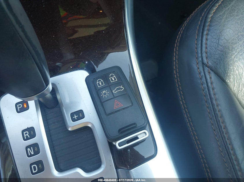 2012 Volvo Xc60 3.2/3.2 Platinum/3.2 Premier/3.2 Premier Plus VIN: YV4952DL3C2304325 Lot: 45648486