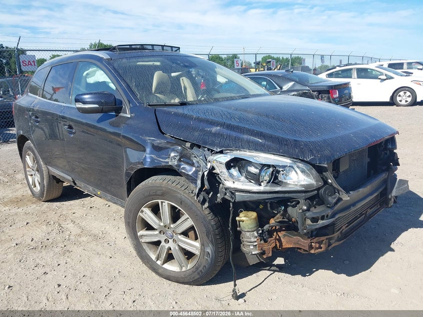 2016 Volvo Xc60 T6 Platinum VIN: YV4902RM1G2828739 Lot: 45648502