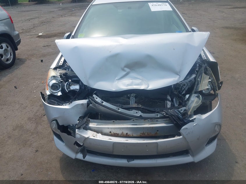 2013 TOYOTA PRIUS C TWO · Фото 6