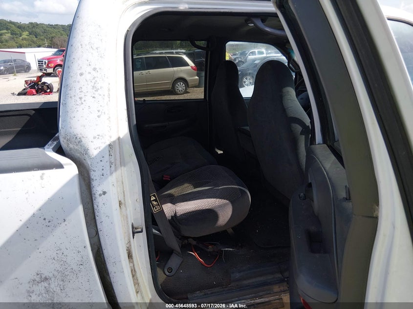 2001 FORD F-150 auction photo 8