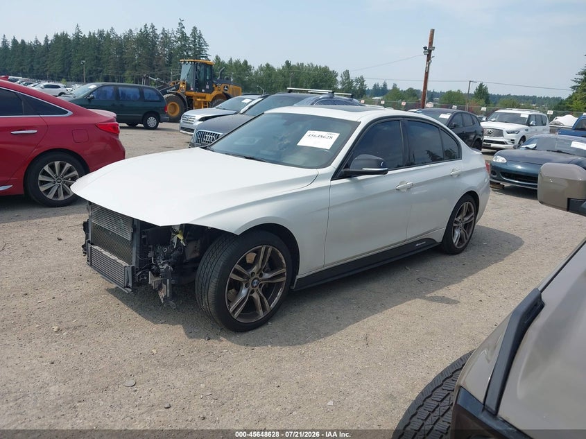 2013 BMW 335I auction photo 2