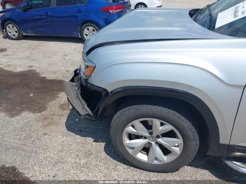 2018 Volkswagen Atlas 3.6L V6 Launch Edition VIN: 1V2BR2CA7JC511444 Lot: 45648649