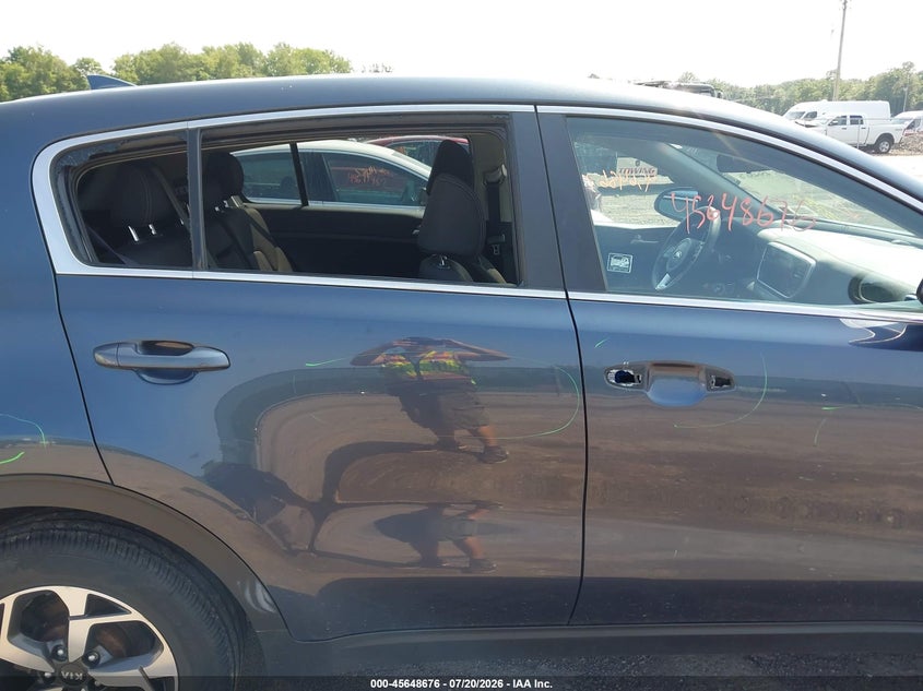 2020 Kia Sportage Lx VIN: KNDPMCAC9L7650230 Lot: 45648676
