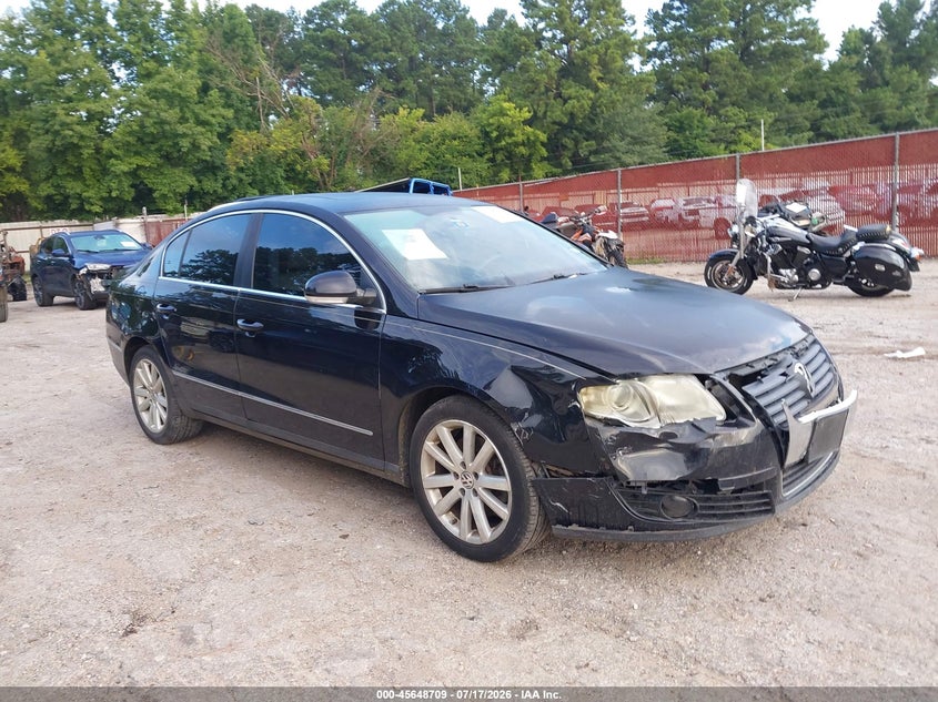 2010 VOLKSWAGEN PASSAT auction photo 1