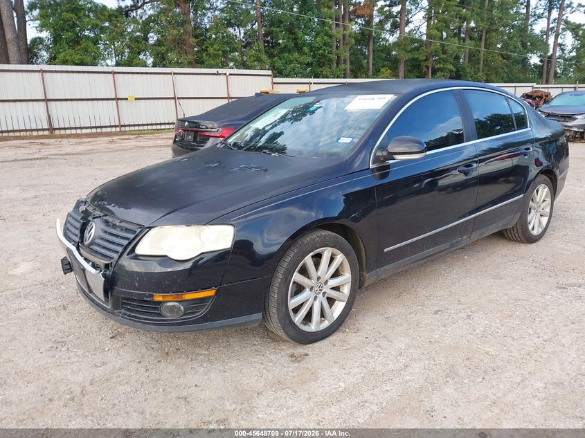 2010 VOLKSWAGEN PASSAT auction photo 2