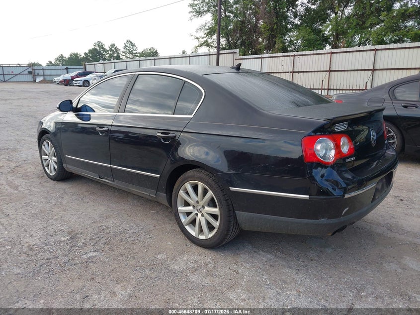 2010 VOLKSWAGEN PASSAT auction photo 3