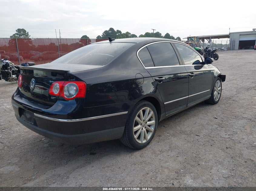 2010 VOLKSWAGEN PASSAT auction photo 4