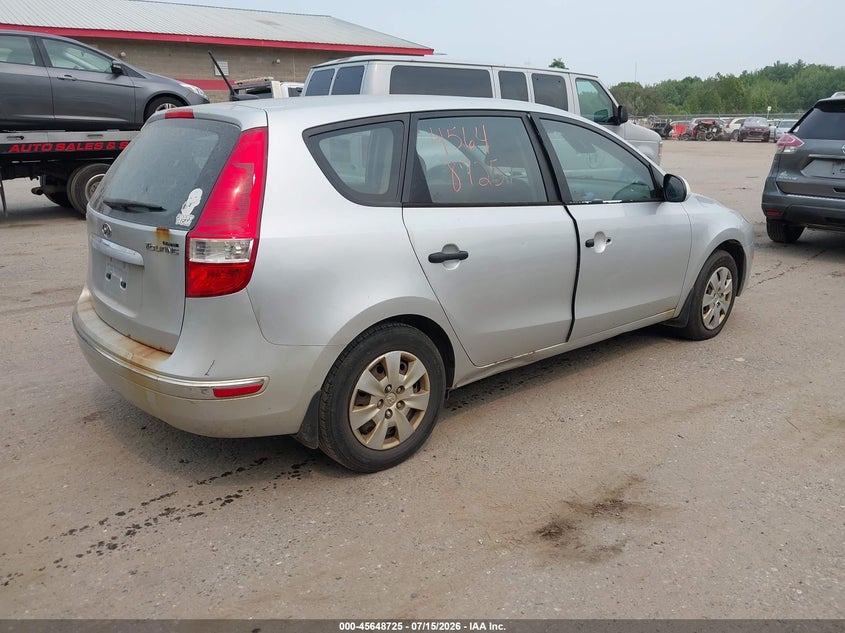 2010 HYUNDAI ELANTRA TOURING auction photo 4