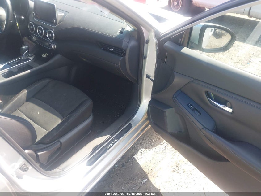 2021 NISSAN SENTRA auction photo 5