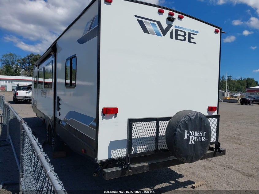 2021 FOREST RIVER VIBE auction photo 3