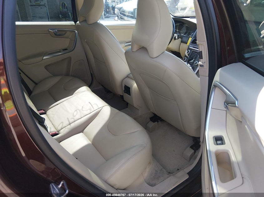 2016 Volvo Xc60 T5 Platinum VIN: YV4612RM6G2865415 Lot: 45648767