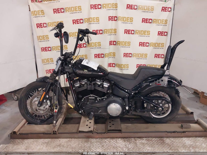 2018 Harley-Davidson Fxbb Street Bob VIN: 1HD1YJJ13JC055292 Lot: 45648774