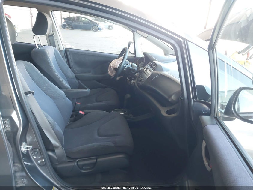 2013 HONDA FIT auction photo 5
